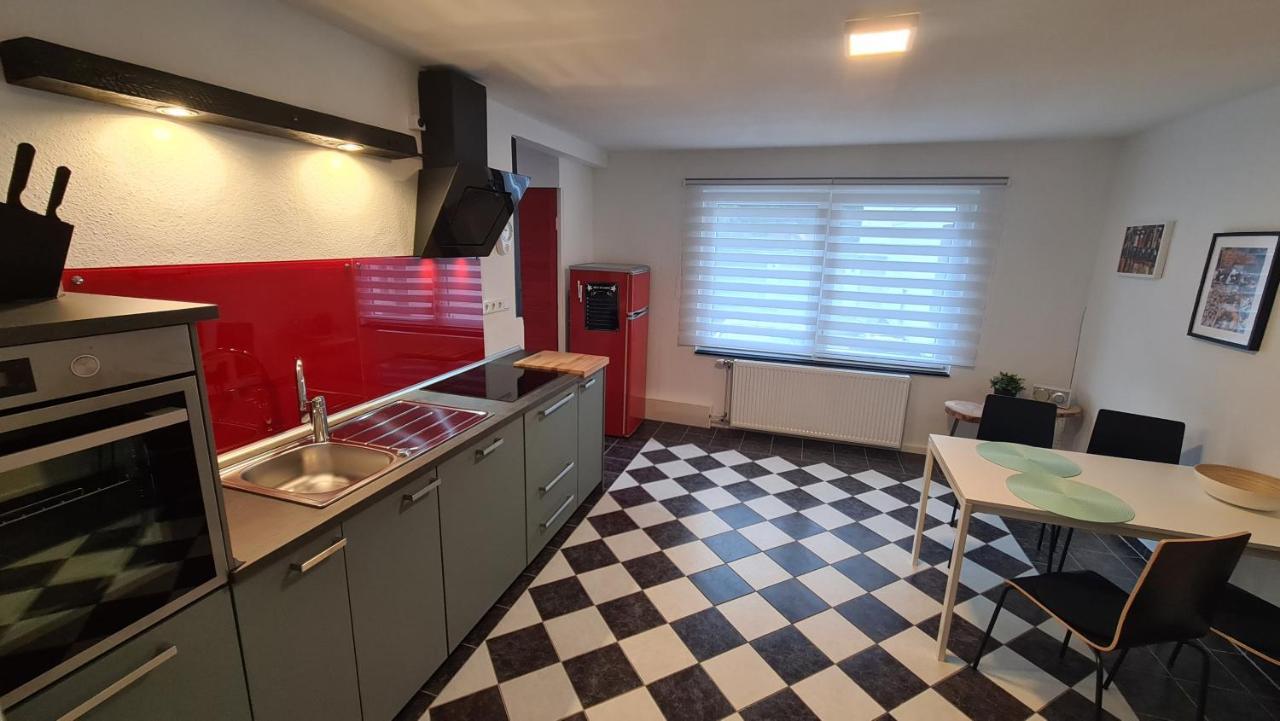 Appartement Lavendel, Ferienwohnung Mit Eigenem Eingang Wie Ein Kleines Haus Bad Salzuflen Exterior photo
